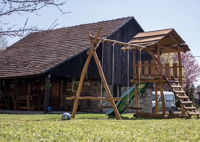 아파트 Dumalux 수보티차